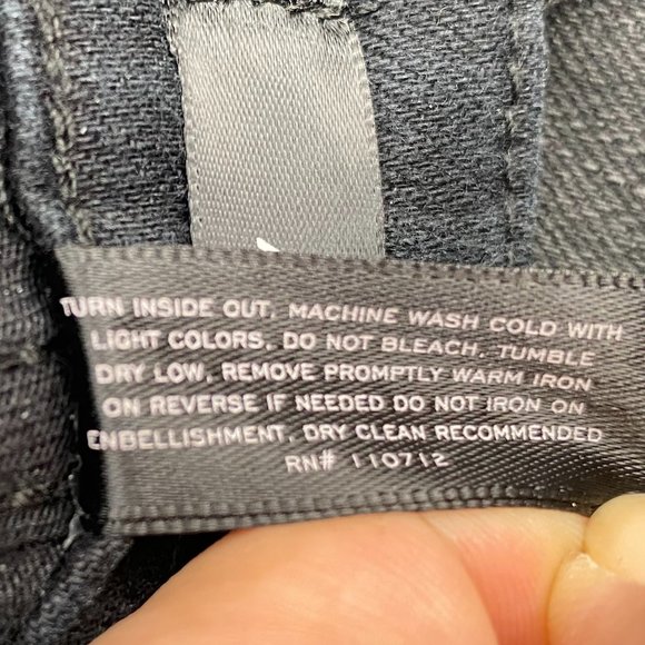 Aqua NWT Bloomingdale's Coated Jackie MId Rise Skinny Jeans Zip Fly Black New - Picture 5 of 9